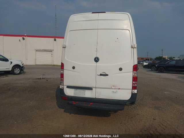 12661300 :رقم المزاد ، WD3BE8DC1FP146799 vin ، 2015 Mercedes-benz Sprinter 2500 High Roof مزاد بيع