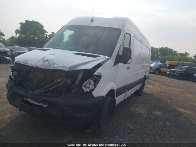 12661300 :رقم المزاد ، WD3BE8DC1FP146799 vin ، 2015 Mercedes-benz Sprinter 2500 High Roof مزاد بيع