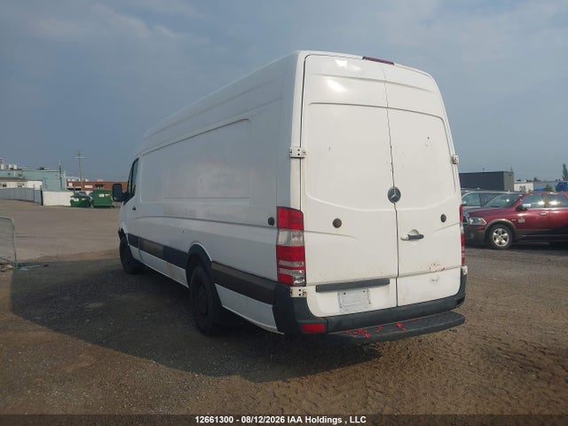 12661300 :رقم المزاد ، WD3BE8DC1FP146799 vin ، 2015 Mercedes-benz Sprinter 2500 High Roof مزاد بيع