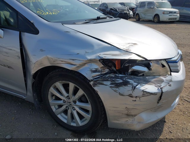 12661302 :رقم المزاد ، JHMFB4F22CS800200 vin ، 2012 Honda Civic Hybrid مزاد بيع