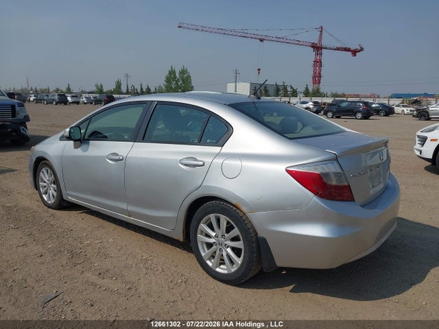 12661302 :رقم المزاد ، JHMFB4F22CS800200 vin ، 2012 Honda Civic Hybrid مزاد بيع