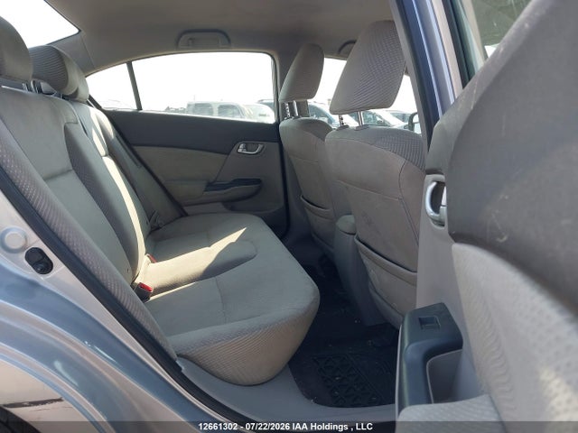 12661302 :رقم المزاد ، JHMFB4F22CS800200 vin ، 2012 Honda Civic Hybrid مزاد بيع