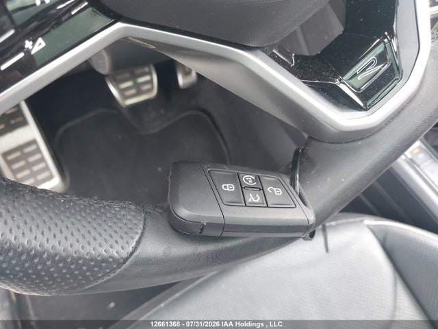 2022 Volkswagen Tiguan Sel R-line მანქანა იყიდება აუქციონზე, vin: 3VV4B7AX3NM099841, აუქციონის ნომერი: 12661368