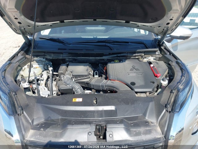 2025 Mitsubishi Outlander Se მანქანა იყიდება აუქციონზე, vin: JA4T5VA98SZ621617, აუქციონის ნომერი: 12661369