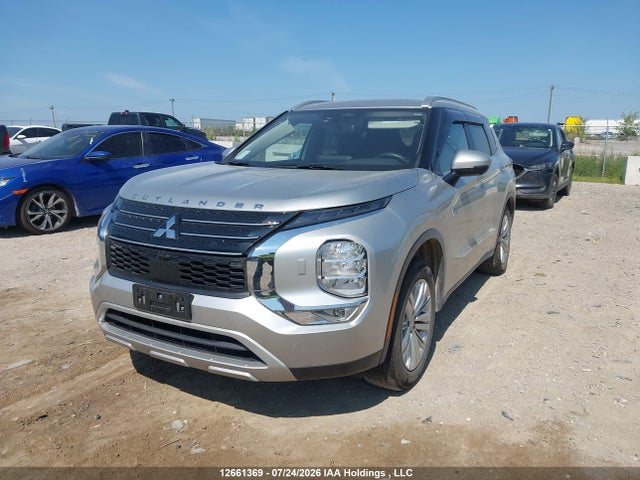 2025 Mitsubishi Outlander Se მანქანა იყიდება აუქციონზე, vin: JA4T5VA98SZ621617, აუქციონის ნომერი: 12661369