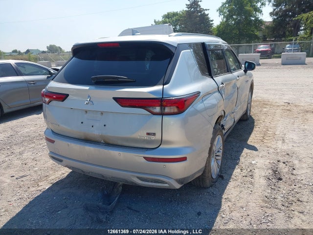 2025 Mitsubishi Outlander Se მანქანა იყიდება აუქციონზე, vin: JA4T5VA98SZ621617, აუქციონის ნომერი: 12661369