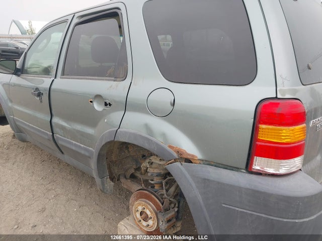2006 Ford Escape Xlt მანქანა იყიდება აუქციონზე, vin: 1FMYU93106KA10021, აუქციონის ნომერი: 12661395