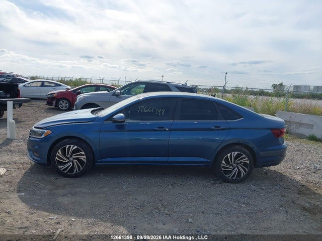 12661398 :رقم المزاد ، 3VWG57BU5MM034802 vin ، 2021 Volkswagen Jetta Execline مزاد بيع