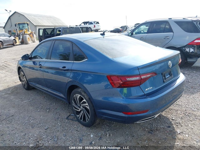 12661398 :رقم المزاد ، 3VWG57BU5MM034802 vin ، 2021 Volkswagen Jetta Execline مزاد بيع