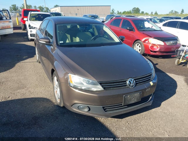 12661414 :رقم المزاد ، 3VWLX7AJ3BM042412 vin ، 2011 Volkswagen Jetta 2.5l Highline مزاد بيع