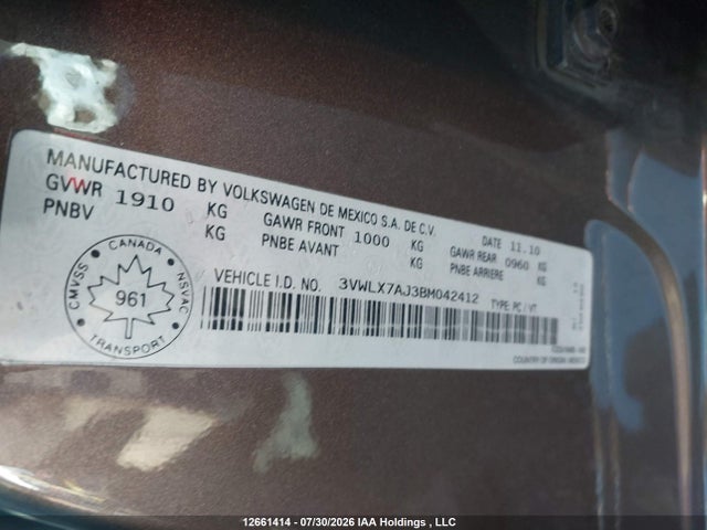 2011 Volkswagen Jetta 2.5l Highline მანქანა იყიდება აუქციონზე, vin: 3VWLX7AJ3BM042412, აუქციონის ნომერი: 12661414