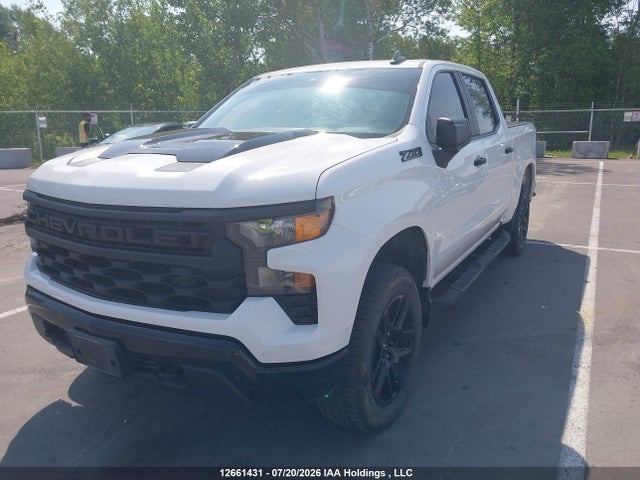 12661431 :رقم المزاد ، 3GCPDCED8NG517582 vin ، 2022 Chevrolet Silverado K1500 Trail Boss Custom مزاد بيع