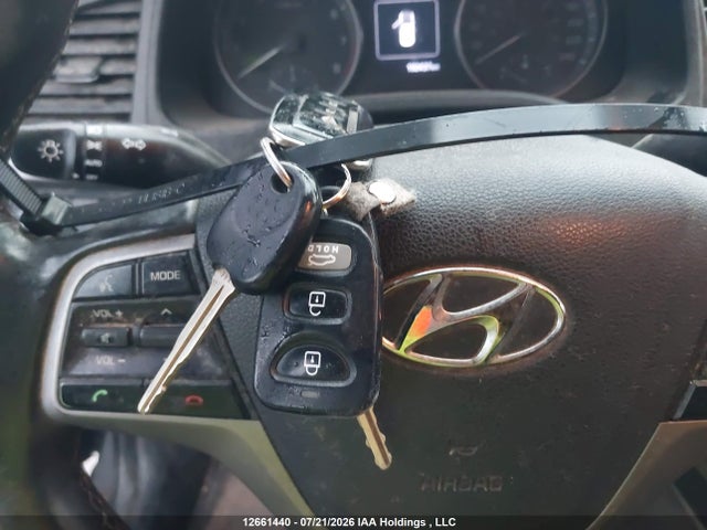 12661440 :رقم المزاد ، KMHD84LF8HU272796 vin ، 2017 Hyundai Elantra Gl مزاد بيع