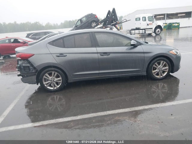 KMHD84LF8HU272796 Hyundai ELANTRA GL
