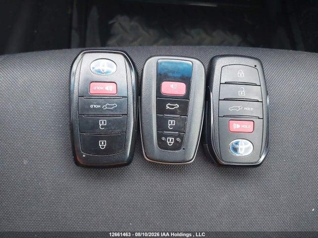 JTEAAAAH8NJ102980 Toyota Venza Le/xle/limited