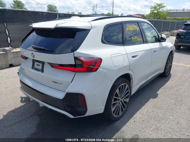WBX73EF09R5Y49427 BMW X1 Xdrive28i