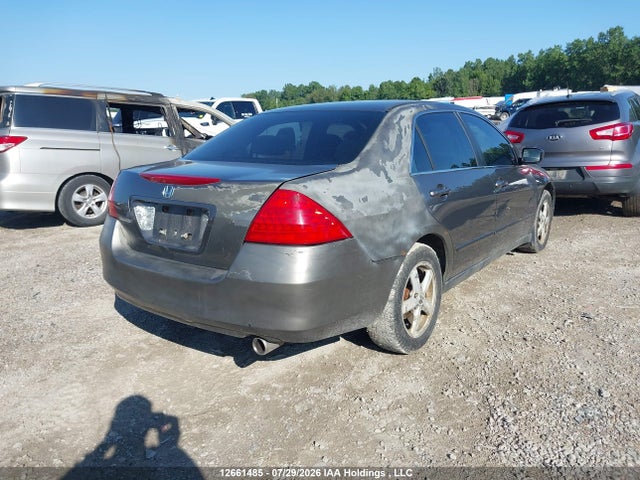 12661485 :رقم المزاد ، 1HGCM56336A812901 vin ، 2006 Honda Accord Se مزاد بيع