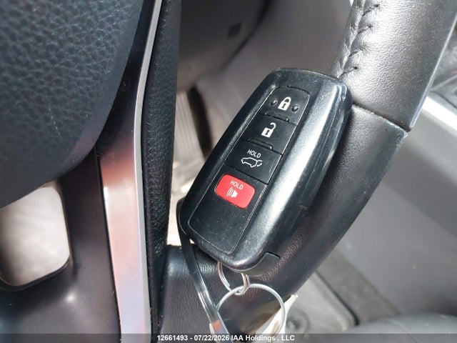 2T3W1RFV3KW046659 Toyota Rav4 Xle/xle Premium