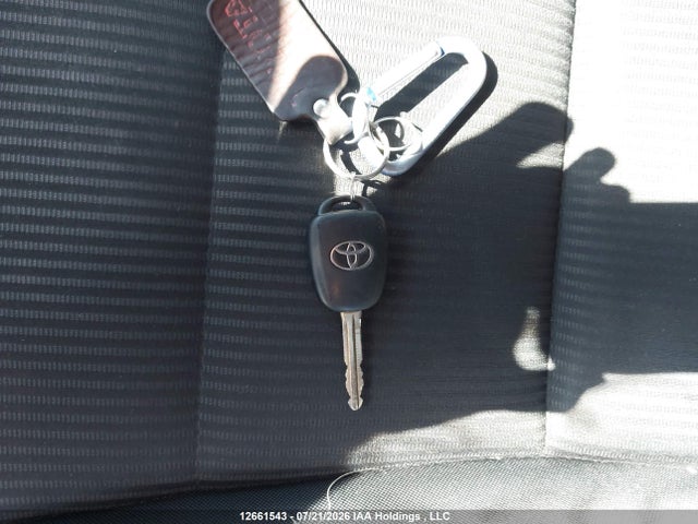 Toyota RAV4 LE 2017 2T3BFREV1HW626874 Image 11