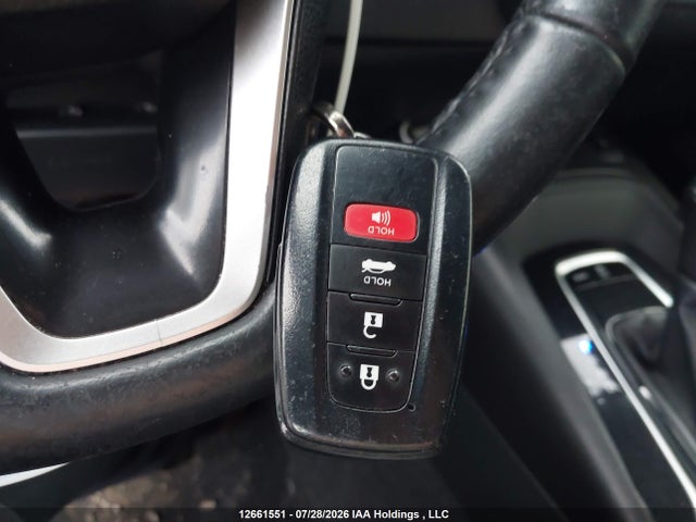 12661551 :رقم المزاد ، 5YFB4RBE1LP017636 vin ، 2020 Toyota Corolla Se مزاد بيع