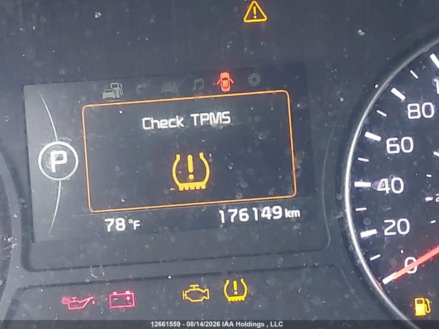 KIA Optima 2018 5XXGV4L27JG230140 Image 16