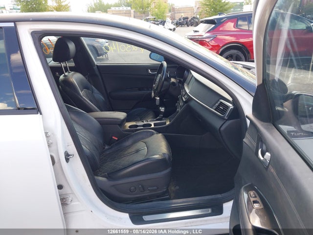 KIA Optima 2018 5XXGV4L27JG230140 Image 5