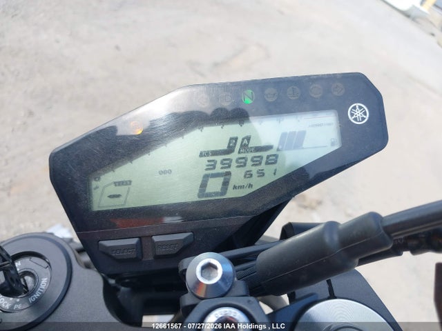 12661567 :رقم المزاد ، JYARN53NXHA000361 vin ، 2017 Yamaha Fz09 مزاد بيع