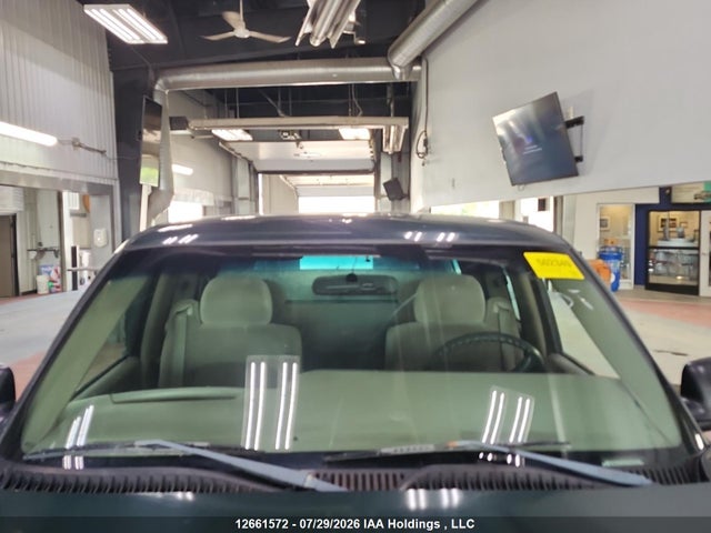 Продажа на аукционе авто 2002 Chevrolet Silverado K1500, vin: 2GCEK19V321366997, номер лота: 12661572