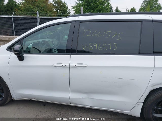 2C4RC1GGXSR596573 Chrysler Pacifica Limited