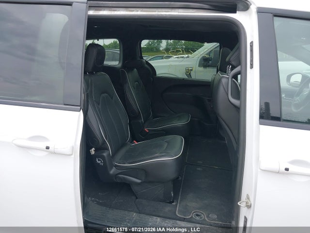 2C4RC1GGXSR596573 Chrysler Pacifica Limited