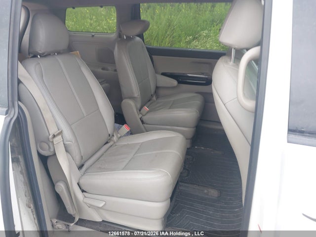 2020 Kia Sedona Ex/sx მანქანა იყიდება აუქციონზე, vin: KNDMC5C17L6591648, აუქციონის ნომერი: 12661578