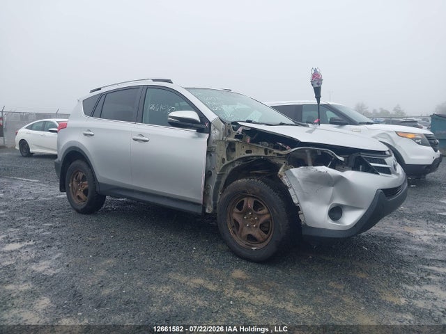 Toyota RAV4 LE 2015 2T3ZFREV6FW208757 Image 1