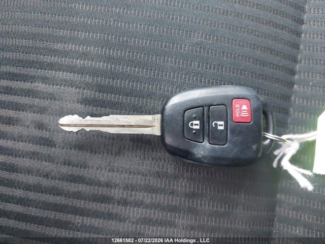 Toyota RAV4 LE 2015 2T3ZFREV6FW208757 Image 11