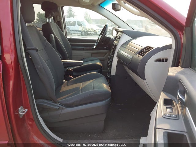 2010 Dodge Grand Caravan Se მანქანა იყიდება აუქციონზე, vin: 2D4RN4DEXAR325612, აუქციონის ნომერი: 12661588