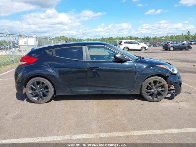 2016 Hyundai Veloster მანქანა იყიდება აუქციონზე, vin: KMHTC6AD4GU248081, აუქციონის ნომერი: 12661591