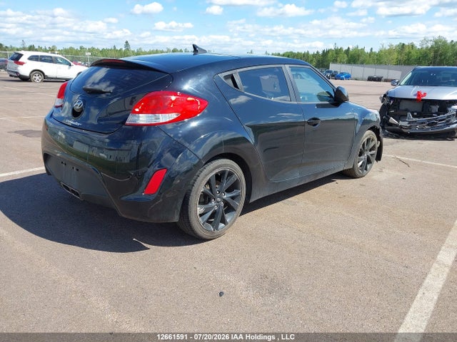 2016 Hyundai Veloster მანქანა იყიდება აუქციონზე, vin: KMHTC6AD4GU248081, აუქციონის ნომერი: 12661591