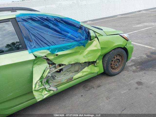 2013 Hyundai Accent მანქანა იყიდება აუქციონზე, vin: KMHCT5AE4DU102536, აუქციონის ნომერი: 12661628