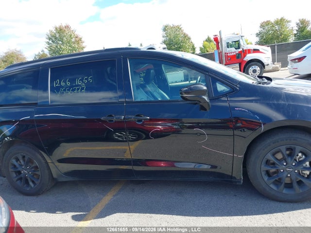 2025 Chrysler Pacifica Limited მანქანა იყიდება აუქციონზე, vin: 2C4RC1GG2SR556777, აუქციონის ნომერი: 12661655