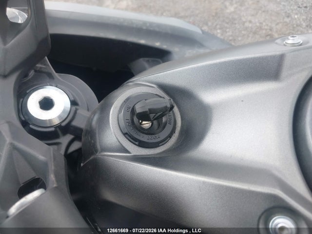 Kawasaki Ex650 M 2022 ML5EXEM14NDA65173 Image 11