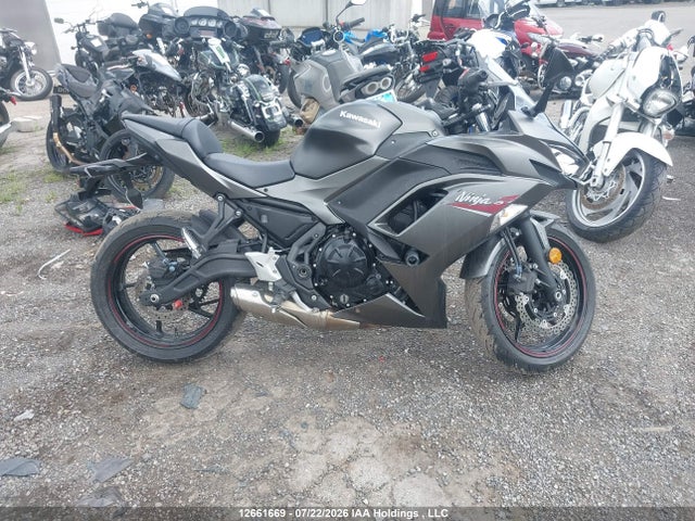 Kawasaki Ex650 M 2022 ML5EXEM14NDA65173 Image 13