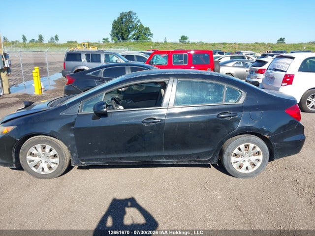 Продажа на аукционе авто 2012 Honda Civic Lx, vin: 2HGFB2F49CH027905, номер лота: 12661670