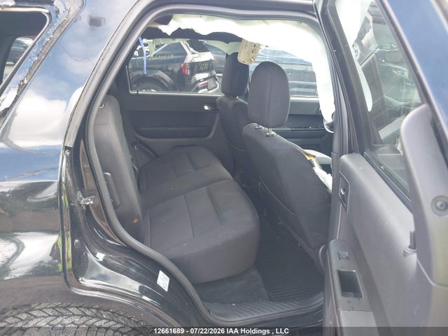 2010 Ford Escape Xlt მანქანა იყიდება აუქციონზე, vin: 1FMCU9DG0AKB86721, აუქციონის ნომერი: 12661689