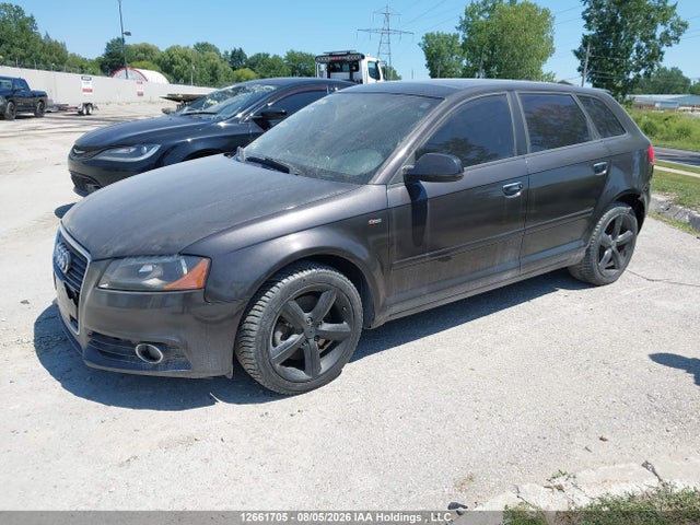 2013 Audi A3 მანქანა იყიდება აუქციონზე, vin: WAUDFCFM8DA033630, აუქციონის ნომერი: 12661705