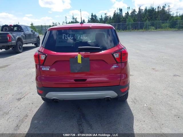 Ford ESCAPE SE 2019 1FMCU9GD7KUC38496 Image 16