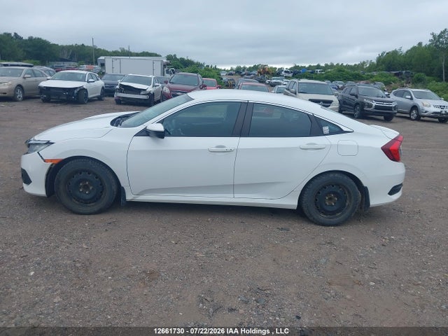 Honda CIVIC SE 2018 2HGFC2F67JH037506 Image 13