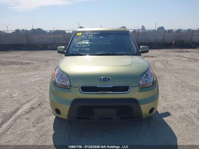 12661738 :رقم المزاد ، KNDJT2A28A7123688 vin ، 2010 Kia Soul +/!/sport مزاد بيع