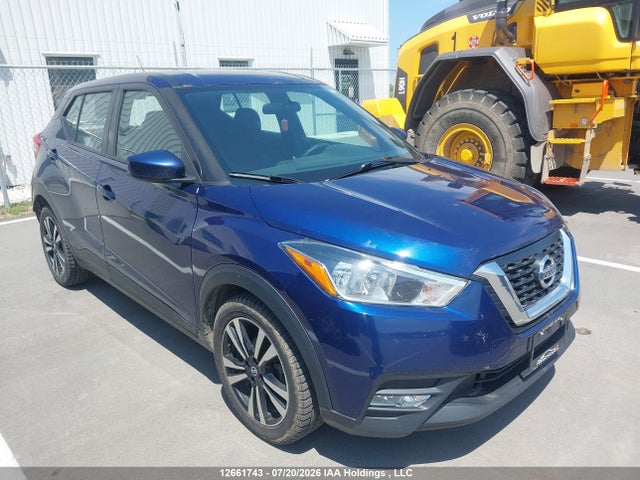 2019 3N1CP5CU1KL496682 головне зображення