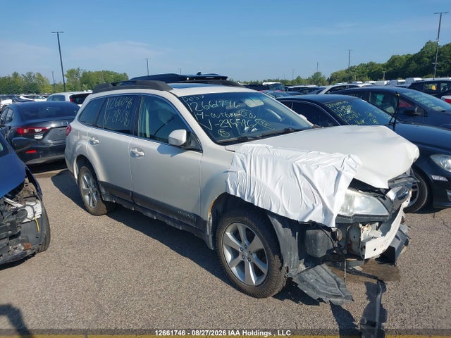 Subaru Outback 2.5i Premium 2014 4S4BRGDC0E3295596 main image