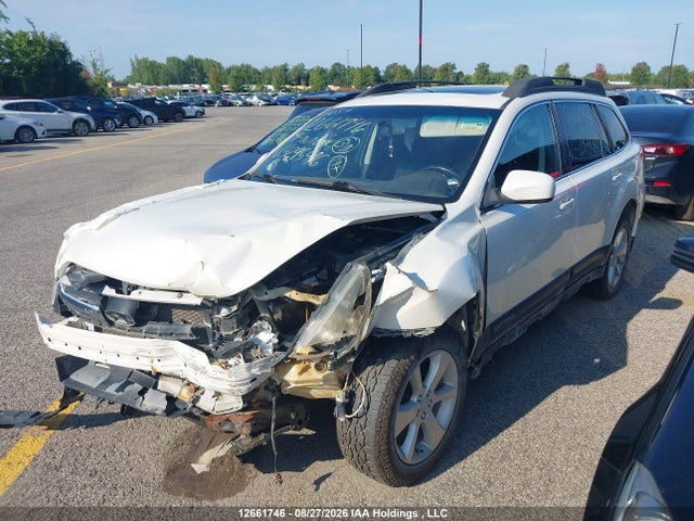 Subaru Outback 2.5i Premium 2014 4S4BRGDC0E3295596 Image 2