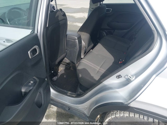 2021 Hyundai Venue Sel/denim მანქანა იყიდება აუქციონზე, vin: KMHRC8A35MU097146, აუქციონის ნომერი: 12661774
